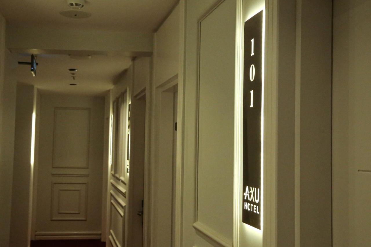 Axu Airport Hotel Arnavutkoy Esterno foto A corridor at the hotel