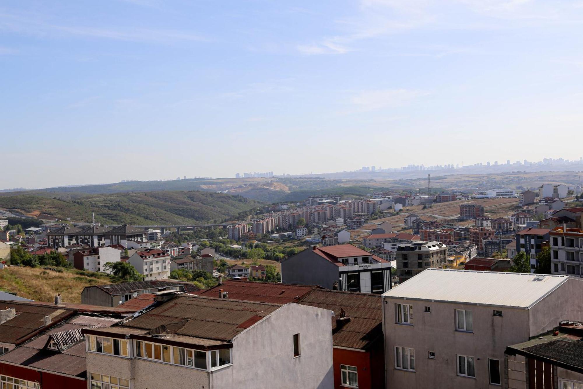 Axu Airport Hotel Arnavutkoy Esterno foto View of the city