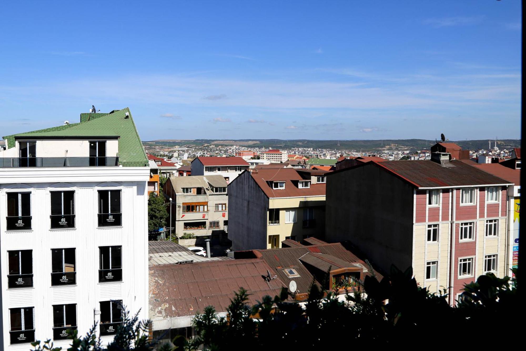 Axu Airport Hotel Arnavutkoy Esterno foto View of the city