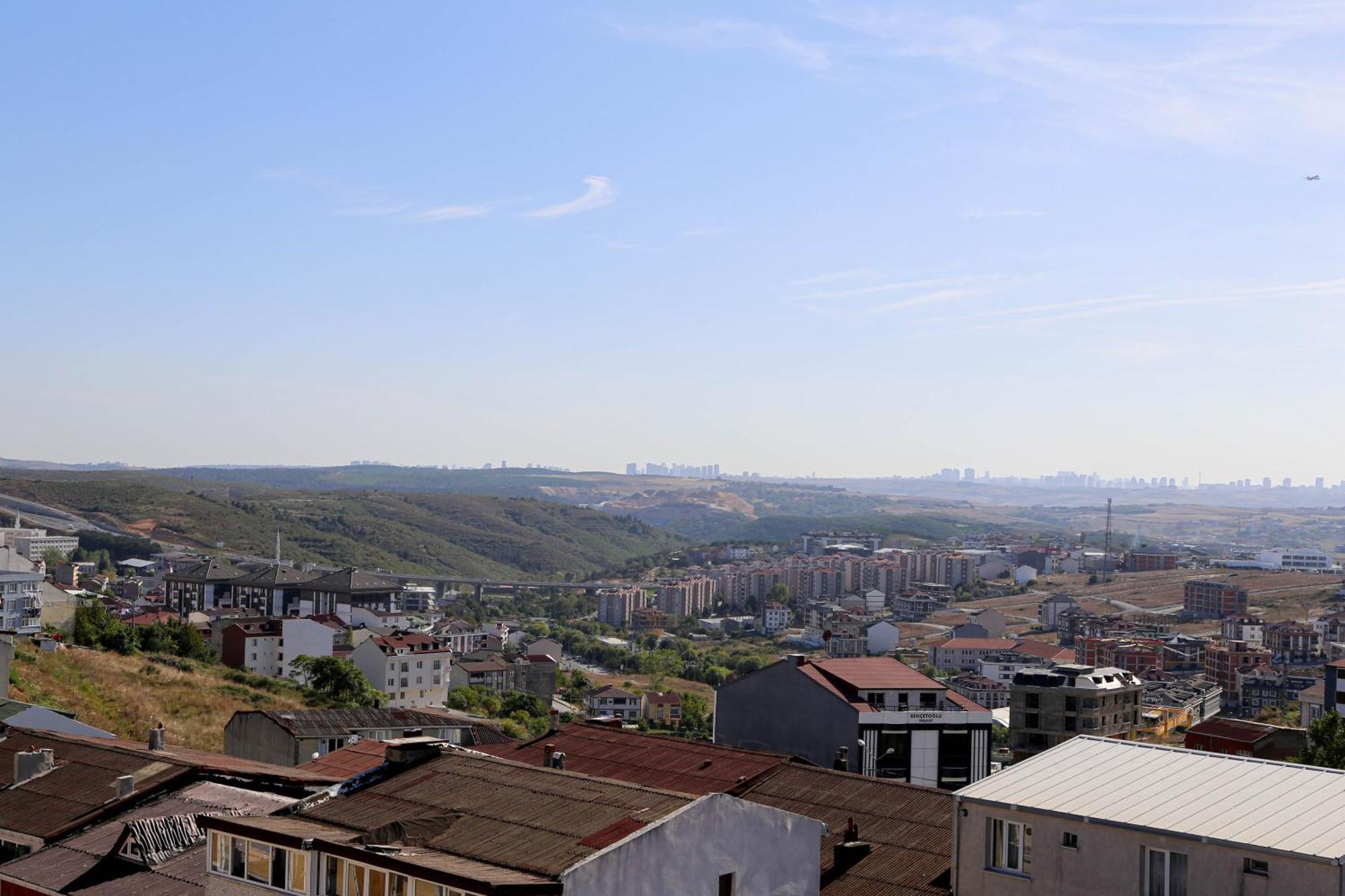Axu Airport Hotel Arnavutkoy Esterno foto View of the city